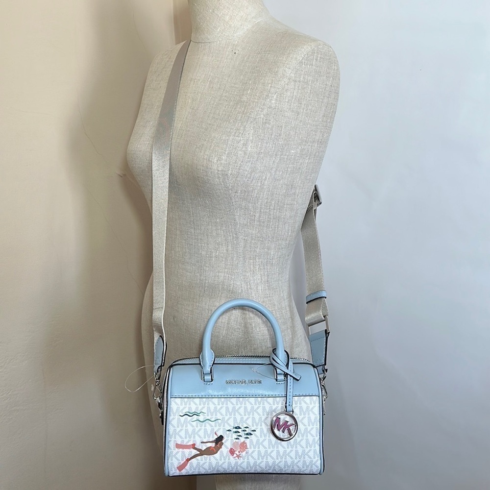 Michael Kors Jet Set XS travel mini duffel bag crossbody - Picture 13 of 13